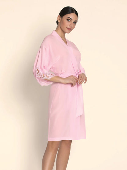 DÉESSE EN GLAM Short Robe