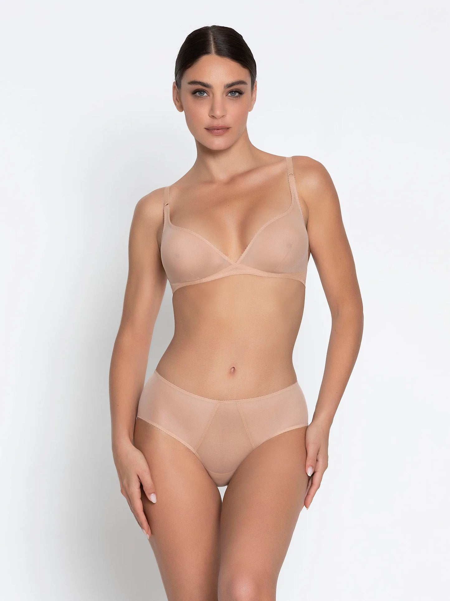 RÉVÉLATION BEAUTÉ Brief